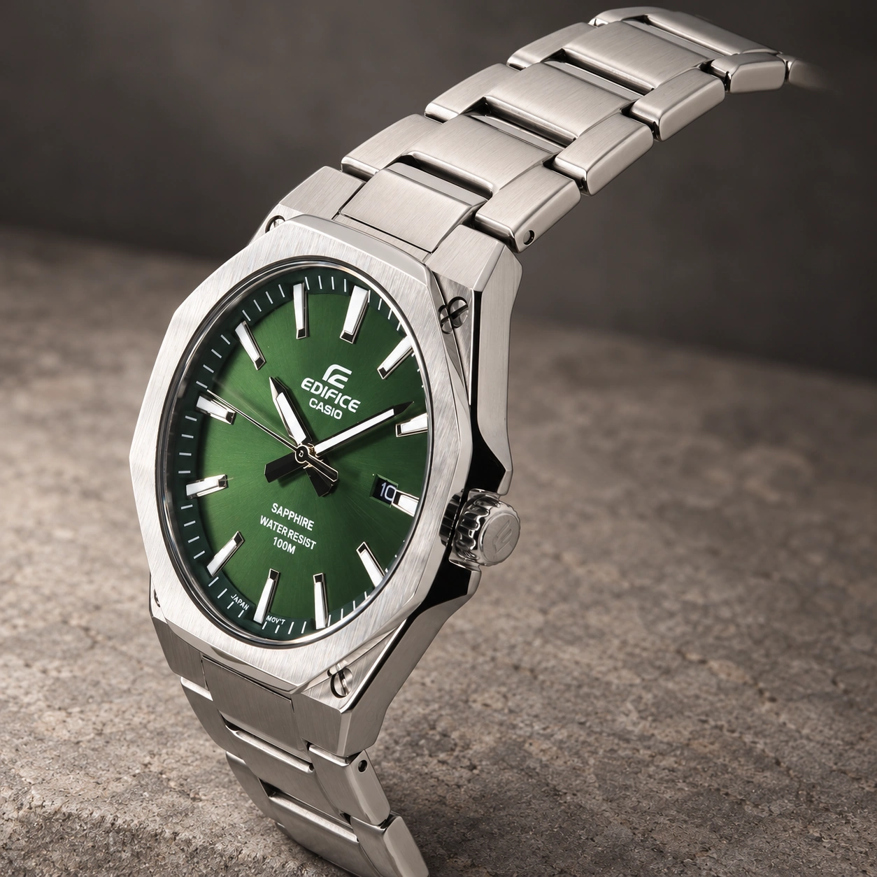 Casio EFR-S108D-3A dial and case detail