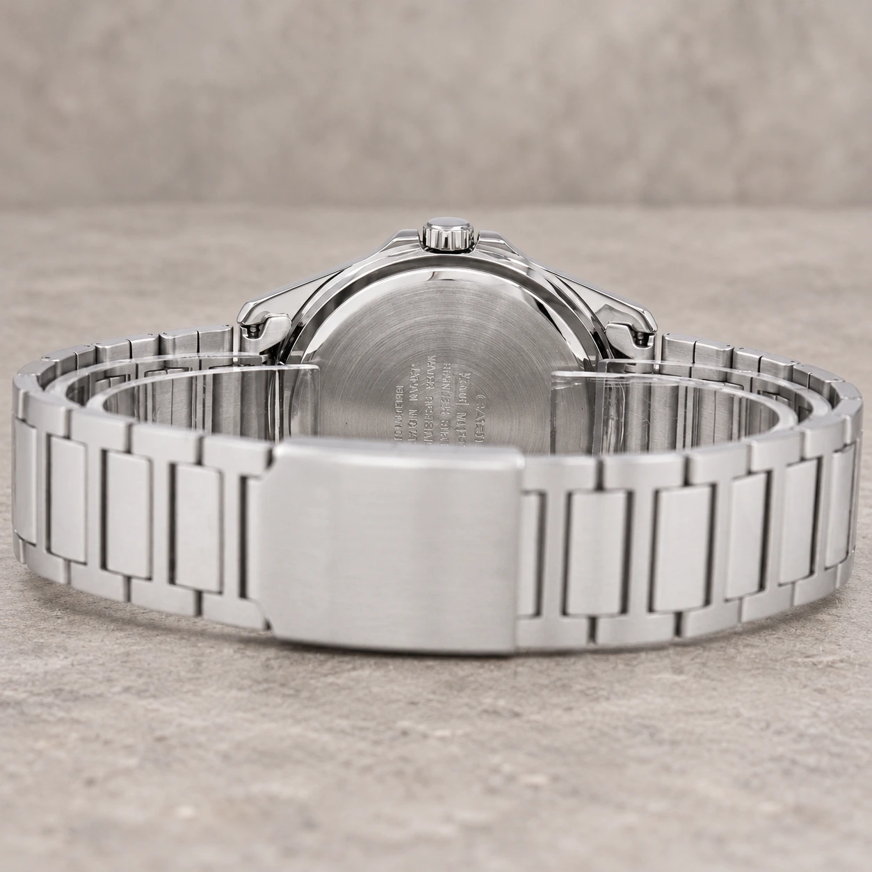 Casio MTP-1370D-1A1V case and band details