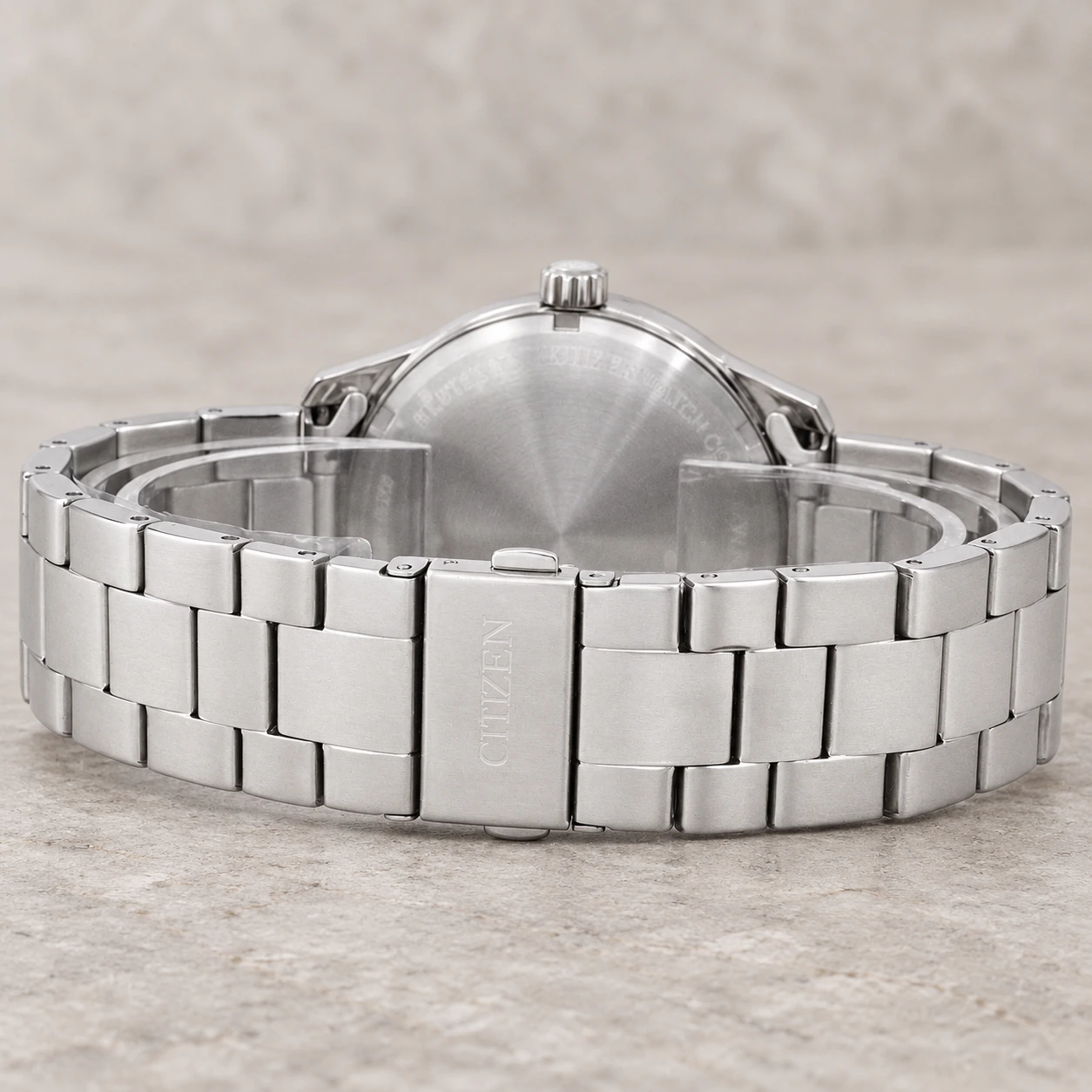 Citizen NH8350-83E case and band details