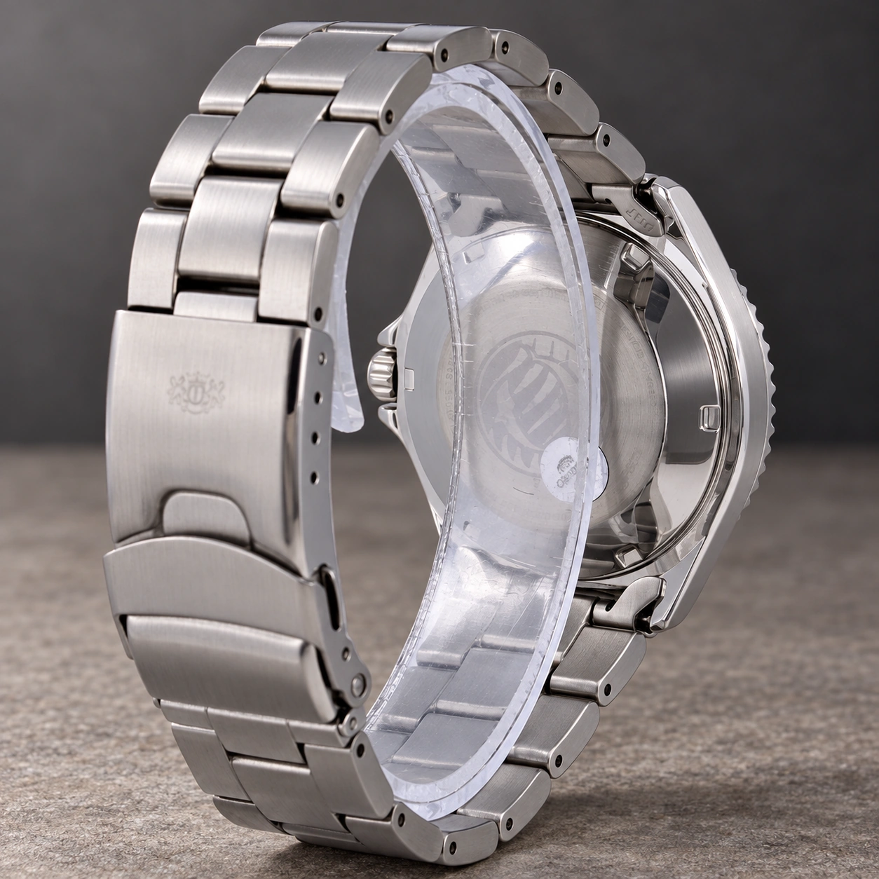 Orient RA-AA0812L19B case and band detail