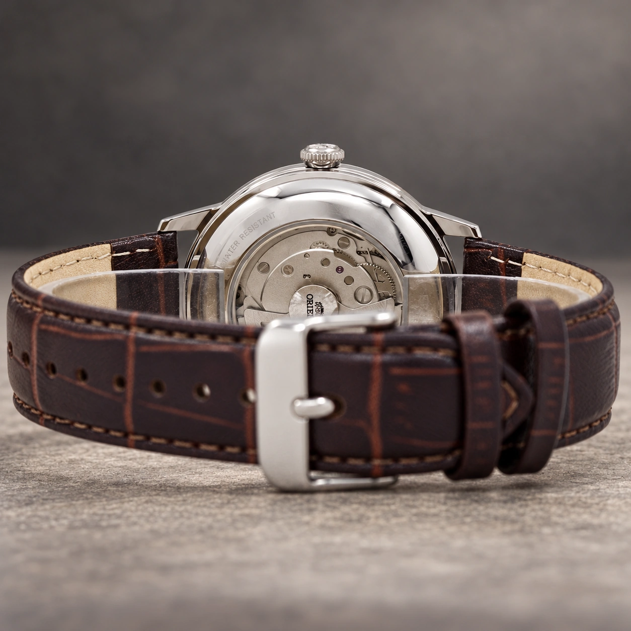 Orient RA-AG0002S10B case and band detail