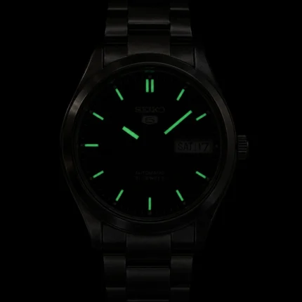 Seiko SNK615K1 watch product view 2