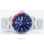 Orient FAA02009D9 horizontal dial and bracelet view